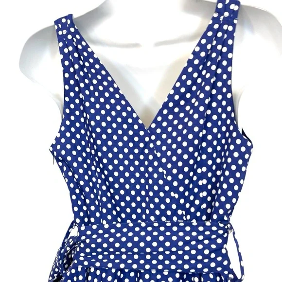 Cute Blue Polka Dot Wrap Dress 🩷 - Picture 4 of 10
